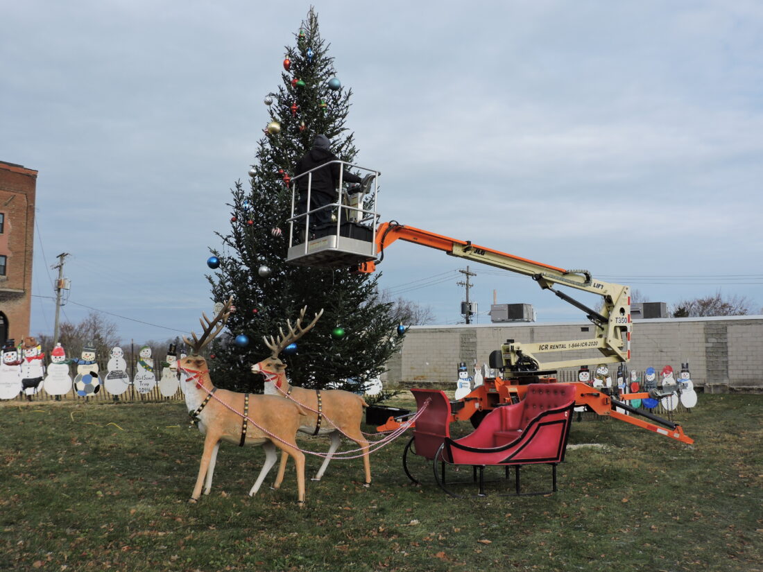 Cadiz prepares for Christmas News, Sports, Jobs The Times Leader